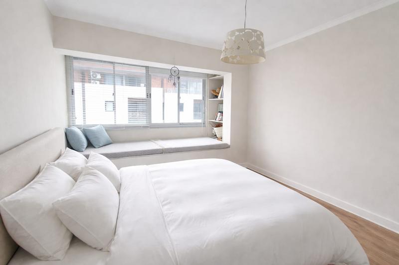 1 Bedroom Property for Sale in Green Point Western Cape
